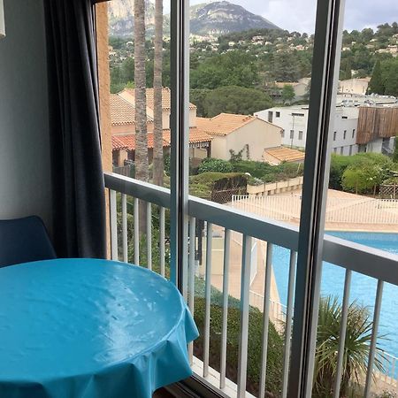 Au Calme Dans Hameau Fleuri Joli Studio 3 Pers Piscine Parking Wi-Fi Ванс Екстериор снимка